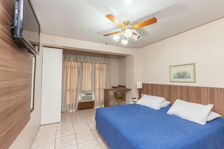 Tri Hotel Poa