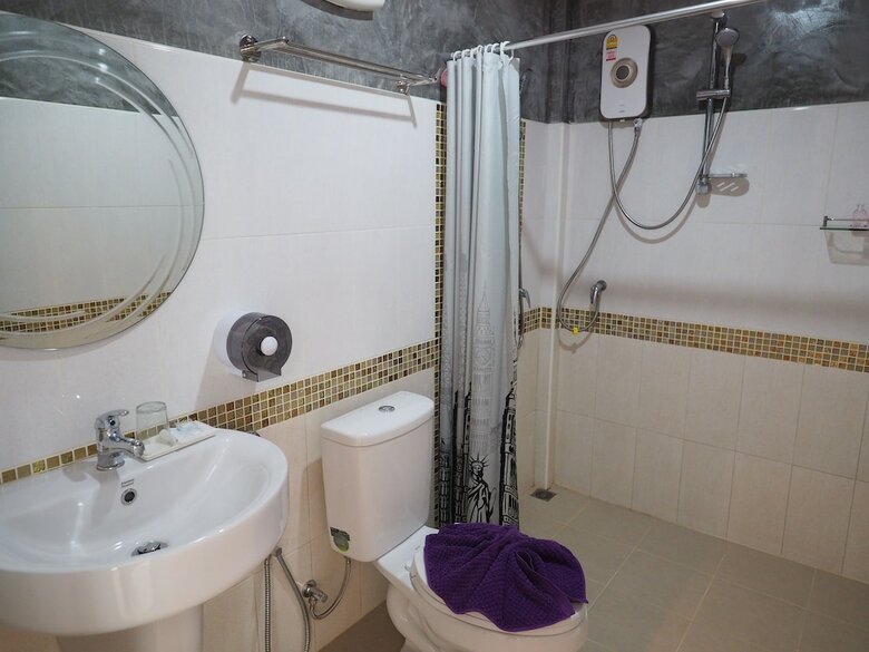 Hotel Baan Keree Thara Khiri Wong