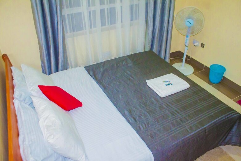 Elegant Comfy 3 Bedroom Apartment