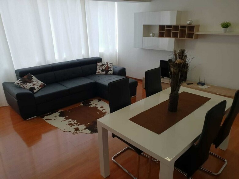 Apartamentos Funchal Paradise