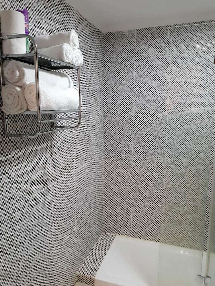 Apartamentos Funchal Paradise