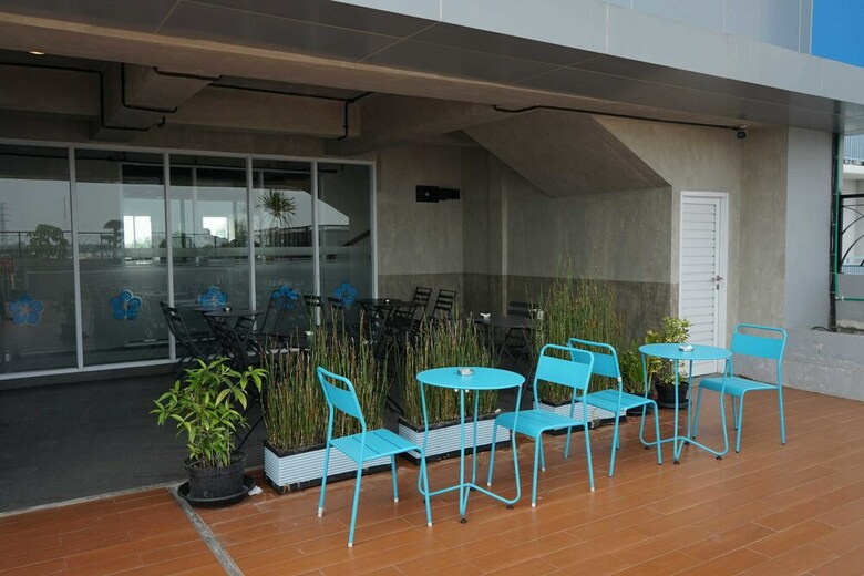 Hotel Brothers Solo Baru