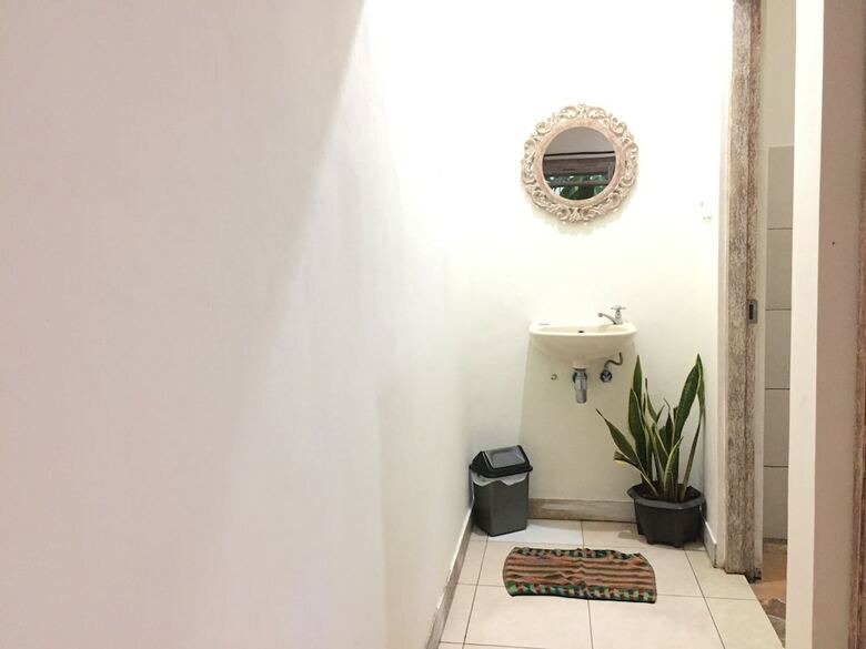 Bed & Breakfast Svaka Homestay