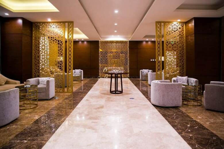 Al Murjan Crom Hotel