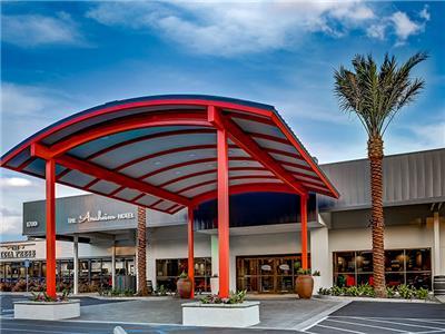 Anaheim Plaza Hotel