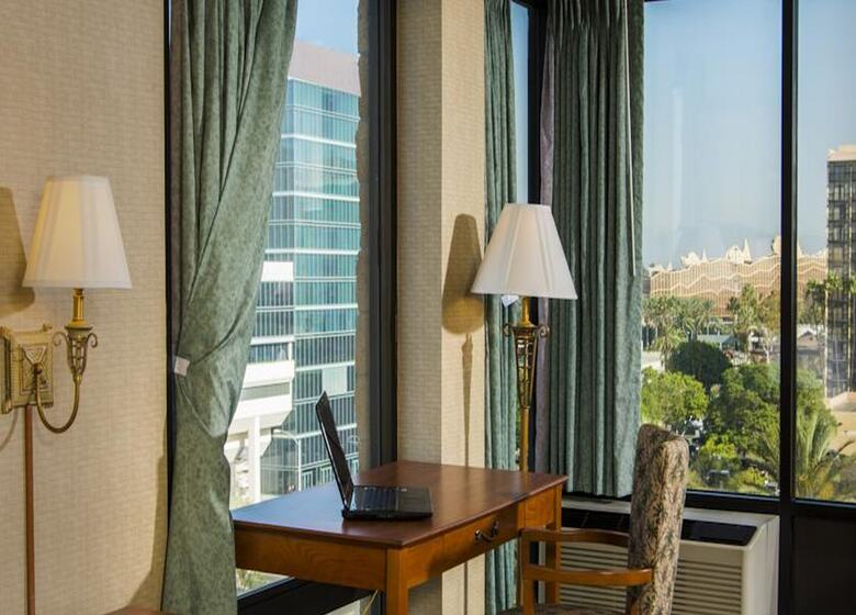 Hotel Clarion Resort Anaheim