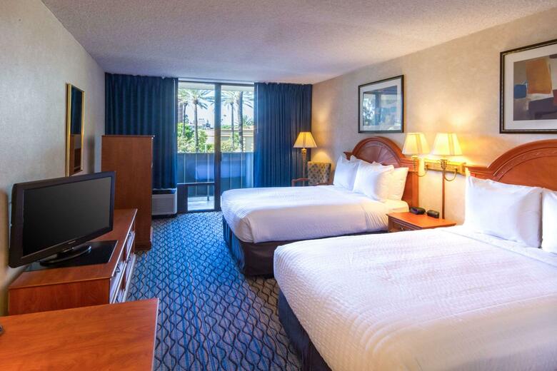 Hotel Clarion Resort Anaheim