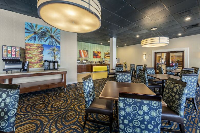 Hotel Clarion Resort Anaheim