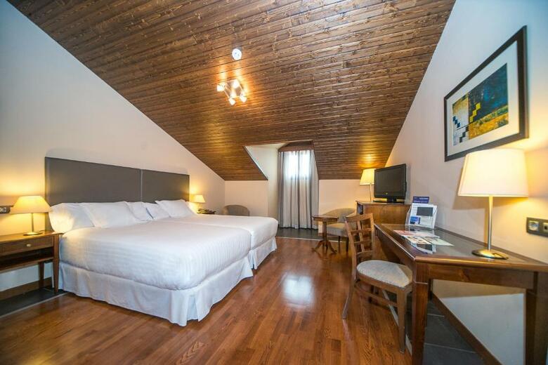 Hotel Real Golf & Spa Badagu�s Jaca
