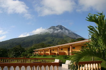 Hotel Los Lagos Spa & Resort