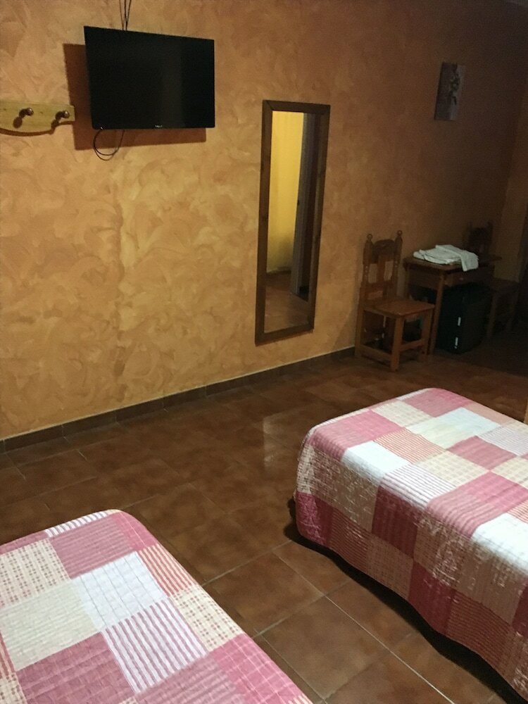 Hostal Restaurante El Mero