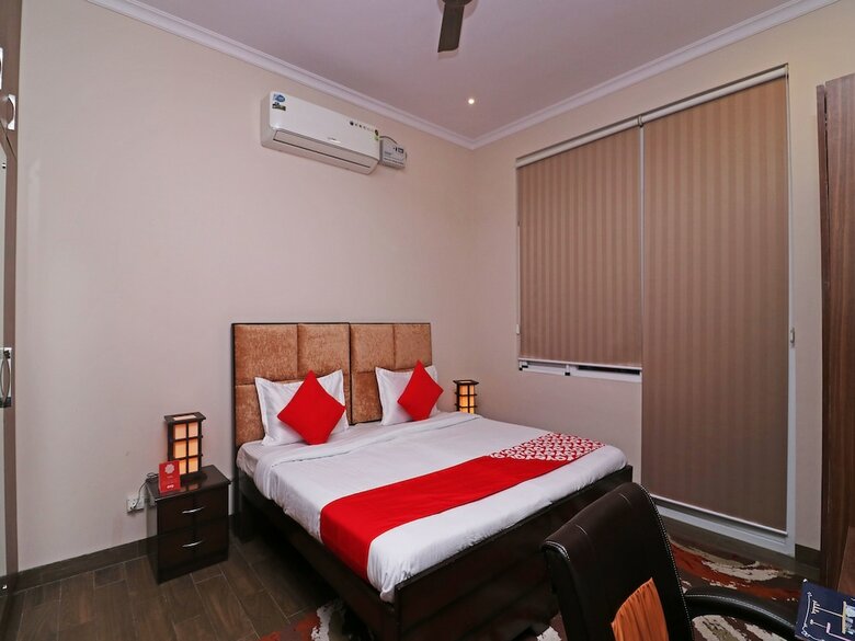 Hotel Oyo 17035 Arkaya