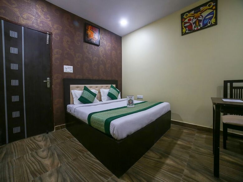 Hotel Oyo 19481 Jp Villa