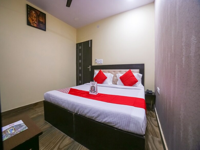 Hotel Oyo 19481 Jp Villa