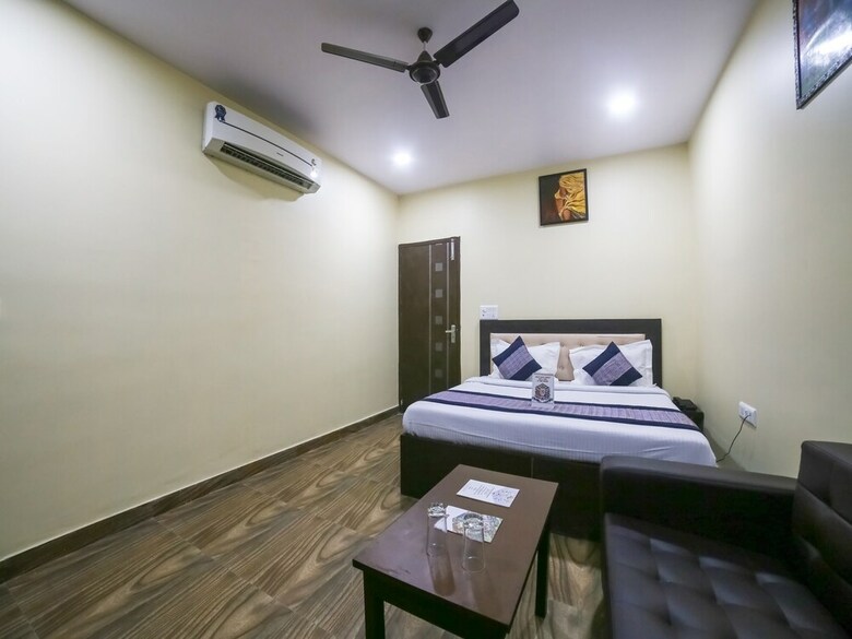 Hotel Oyo 19481 Jp Villa