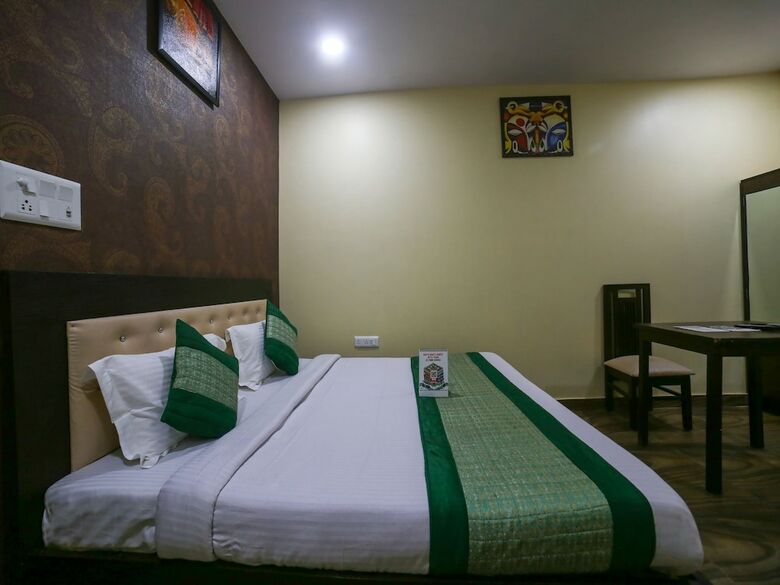 Hotel Oyo 19481 Jp Villa