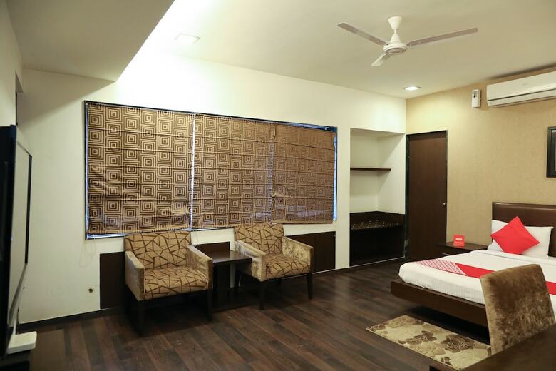 Hotel Oyo 26499 Check Inn Service Apartment