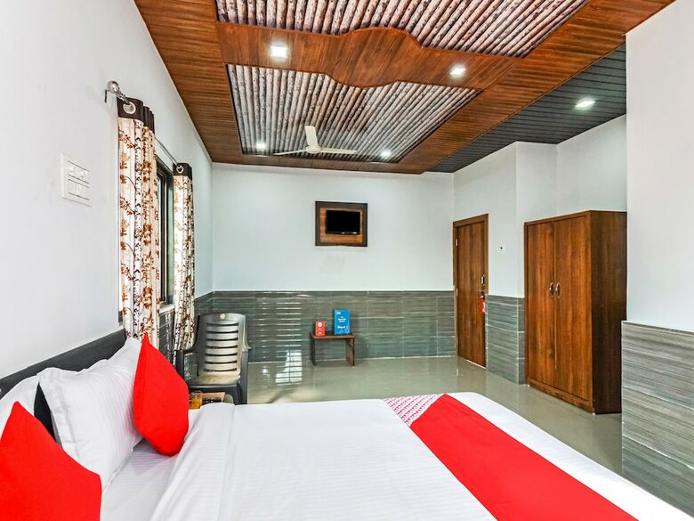 Hotel Oyo 27730 Pawna Lake House
