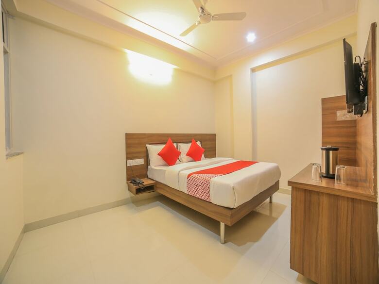 Oyo 24565 Hotel Morgan