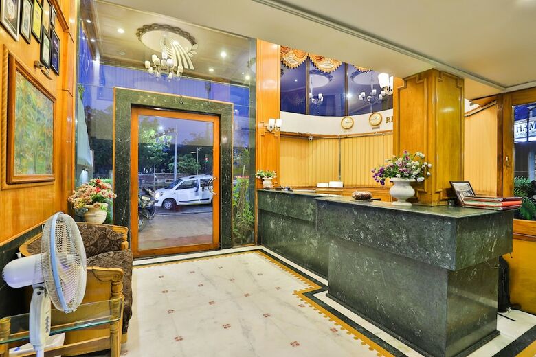 Oyo 23288 Hotel Pinnacle