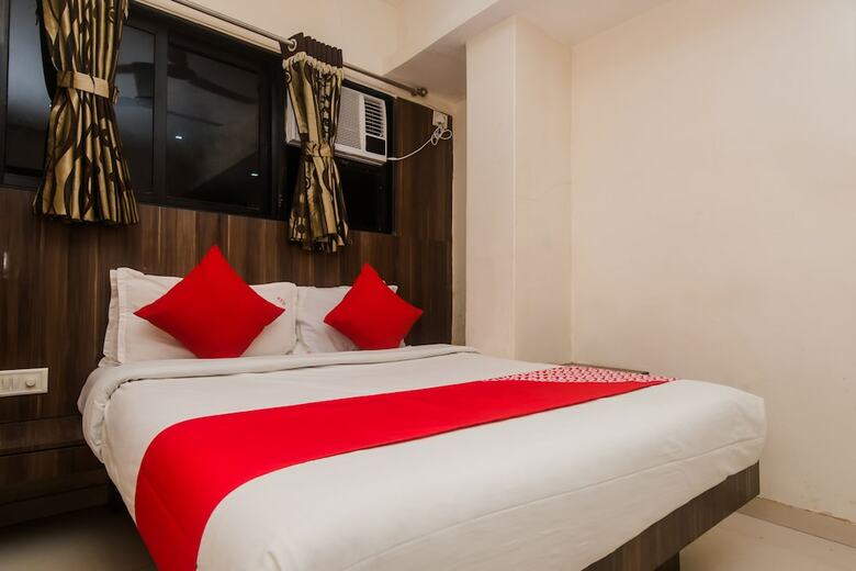 Oyo 24050 Hotel Sweet Dream