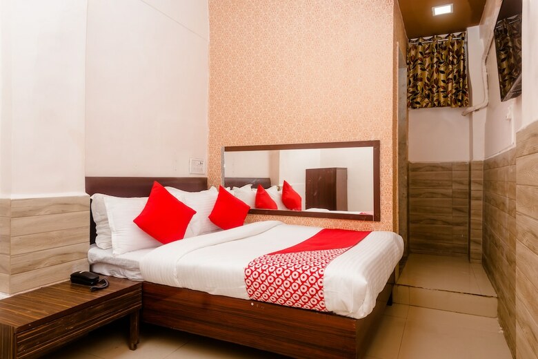 Oyo 27680 Hotel Stay Inn