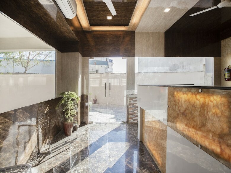 Hotel Oyo Flagship 28149 Mangal Residency