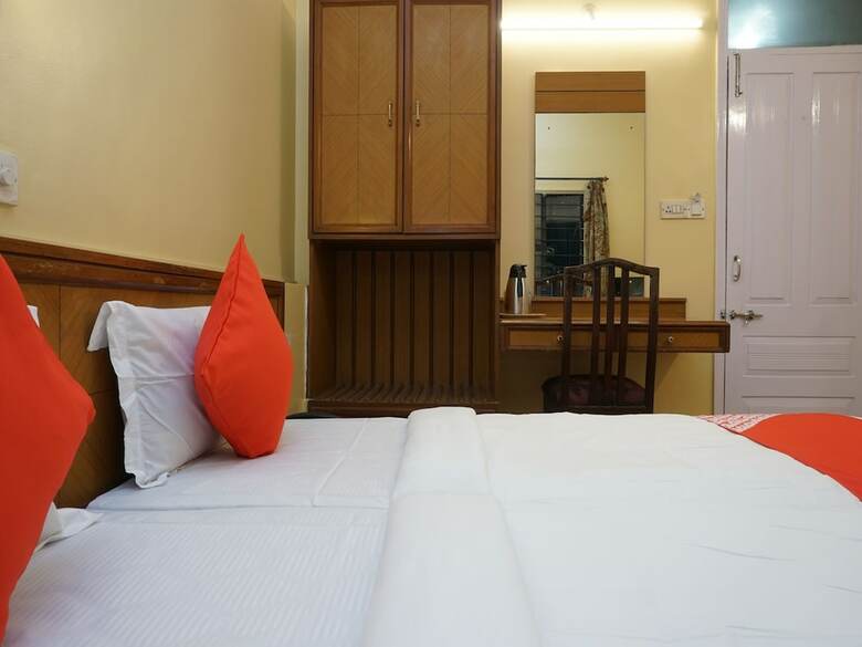 Oyo 22312 Hotel Nandanvan