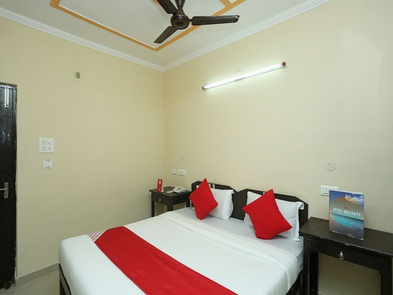 Oyo 17185 Hotel Satyam Swagat