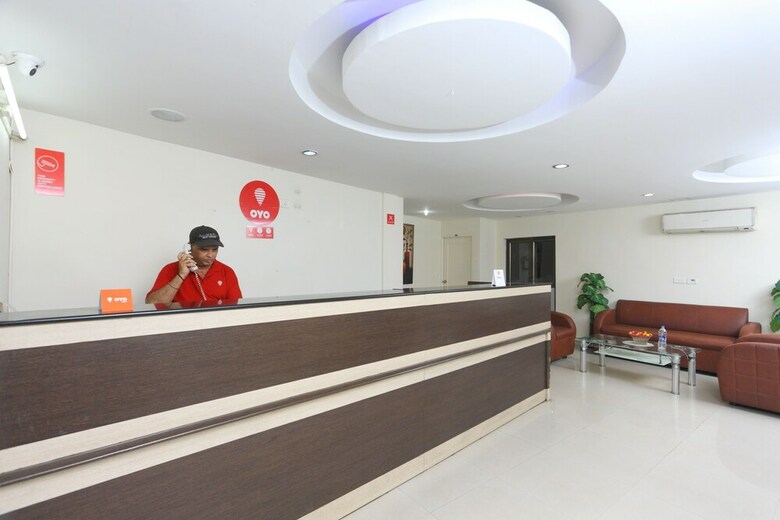 Hotel Oyo 14404 Guindy Chennai Stays