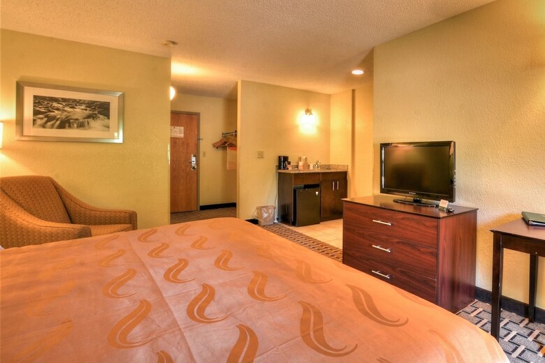 Motel Quality Inn Cherokee