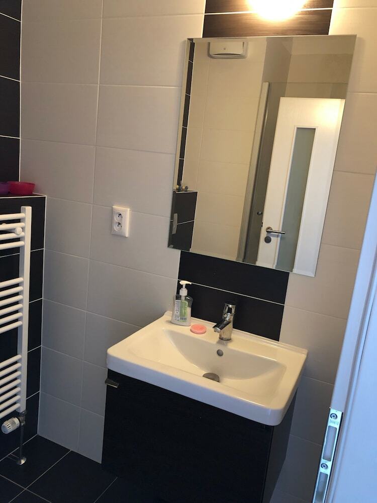 Lupa Business Apartment