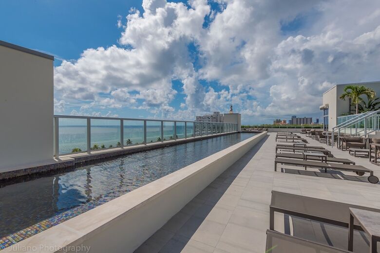 Brand New Water Apartment On The Beach