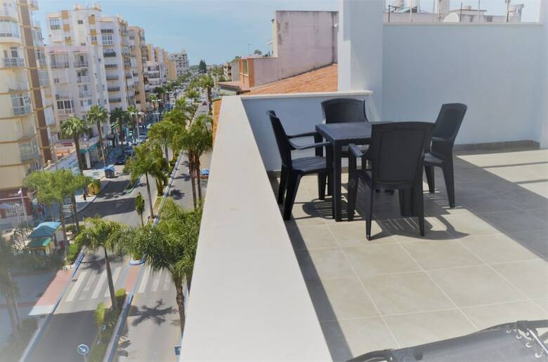 Apartamentos Moderno �tico Centro Torre Del Mar