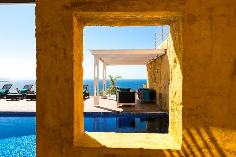 Yellow Dream Villas