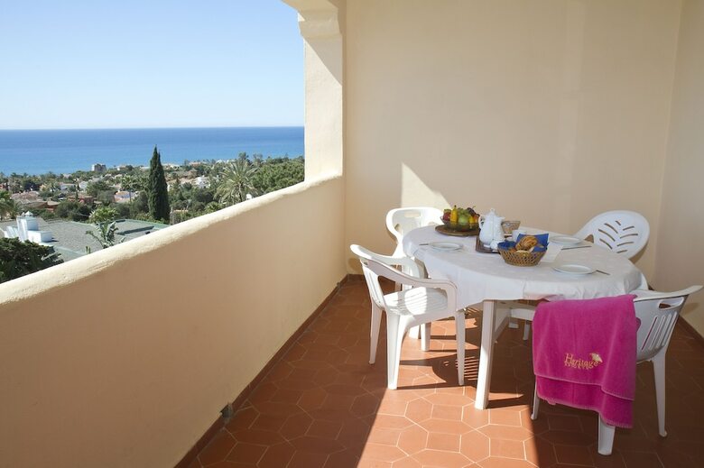 Aparthotel Apartamentos El Toro