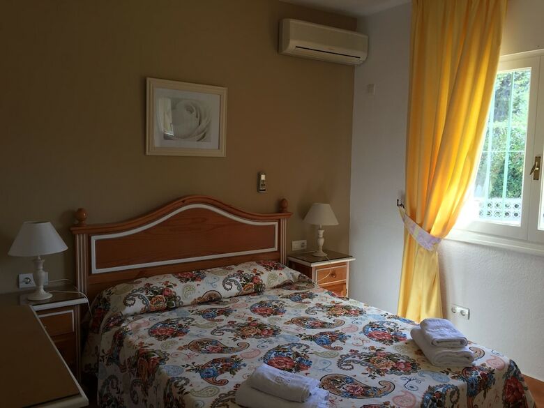 Villas Marbesa Club