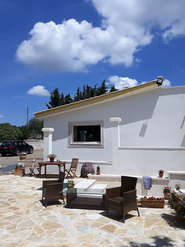B&B Trulli E Mare