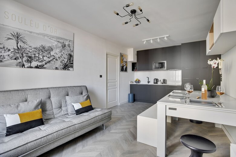 Apartamento Grand 2 Pi�ces Moderne Rue D'antibes