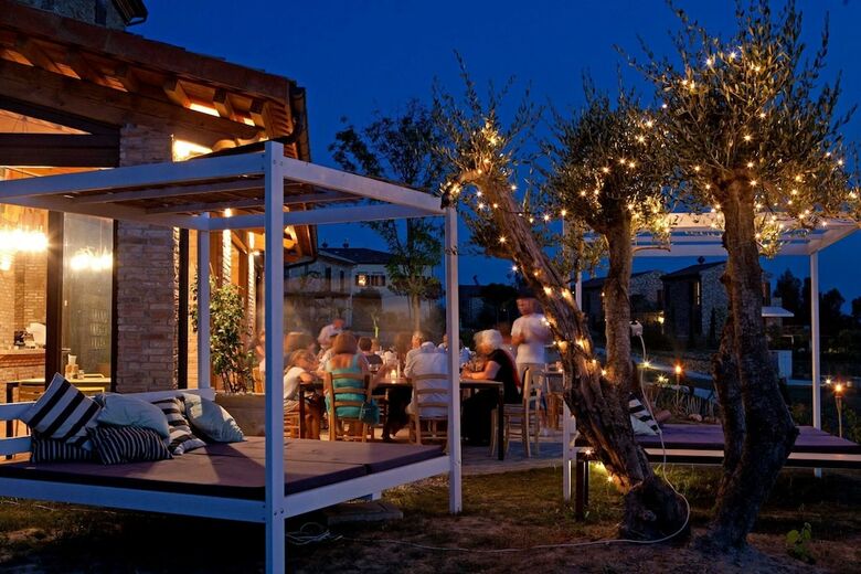 Tuscany Forever Apartments 1