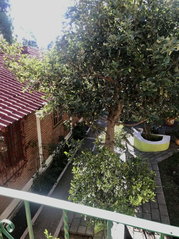 Hotel Caba�a Quetzaly