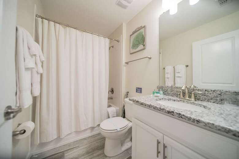Modern Star Wars Vacation Home Cg1593