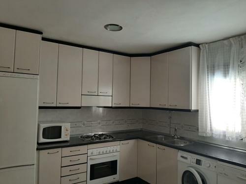 Apartamentos Miguel Angel