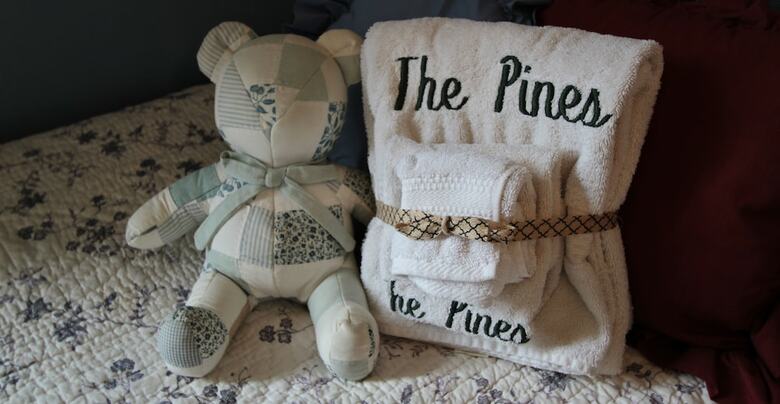 The Pines Of Dresden Bed And Breakfast