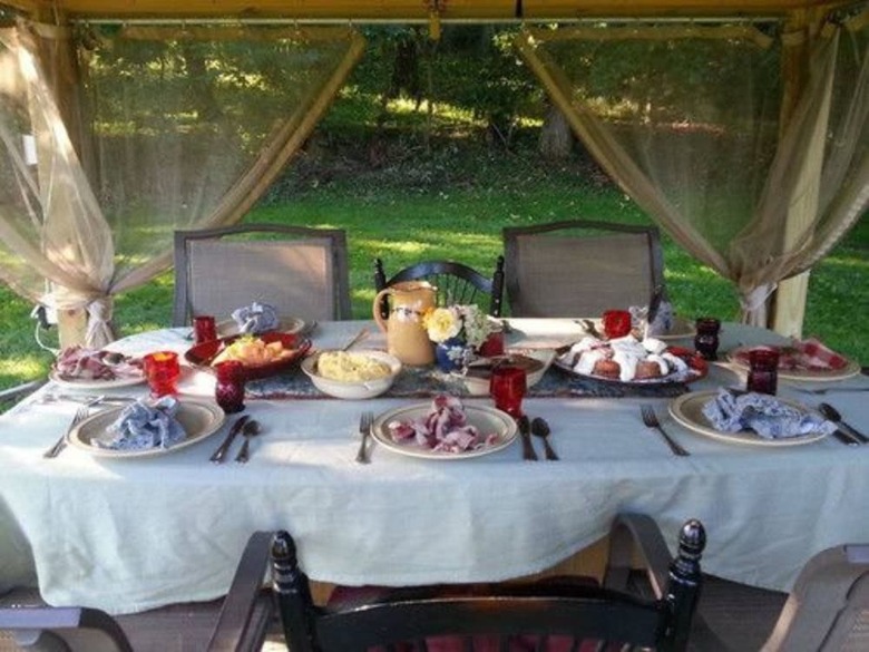 The Pines Of Dresden Bed And Breakfast