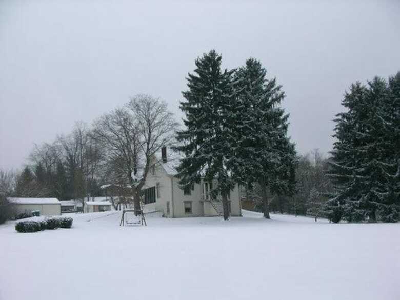 The Pines Of Dresden Bed And Breakfast