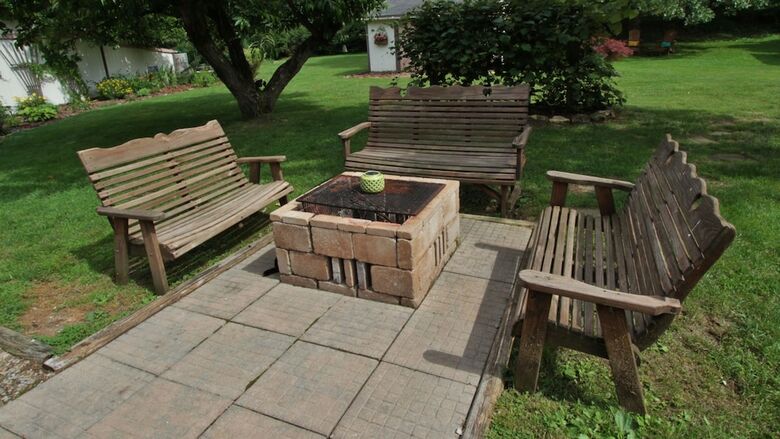 The Pines Of Dresden Bed And Breakfast