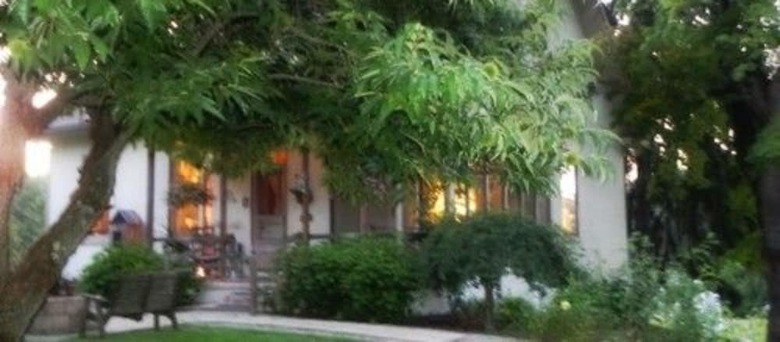 The Pines Of Dresden Bed And Breakfast