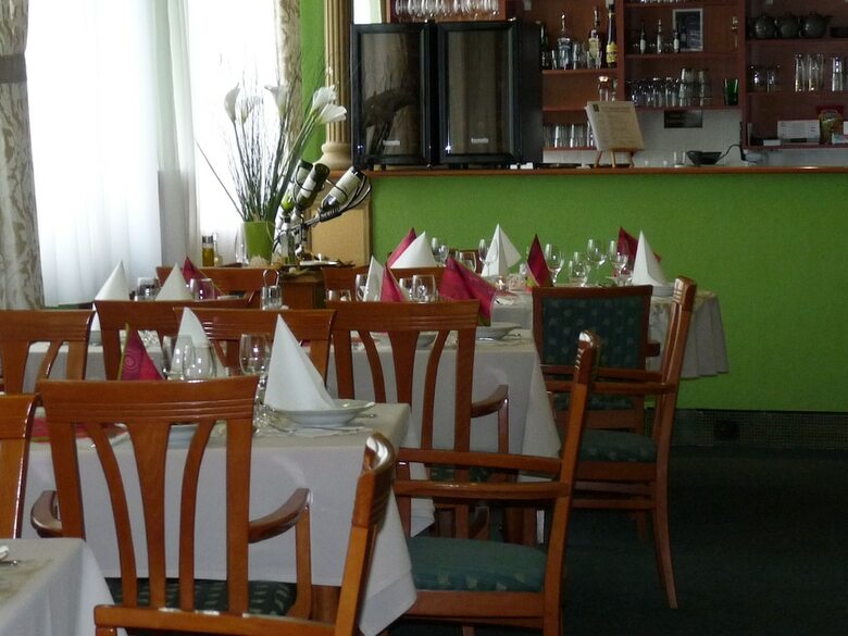Hotel Hubert Nov� Z�mky