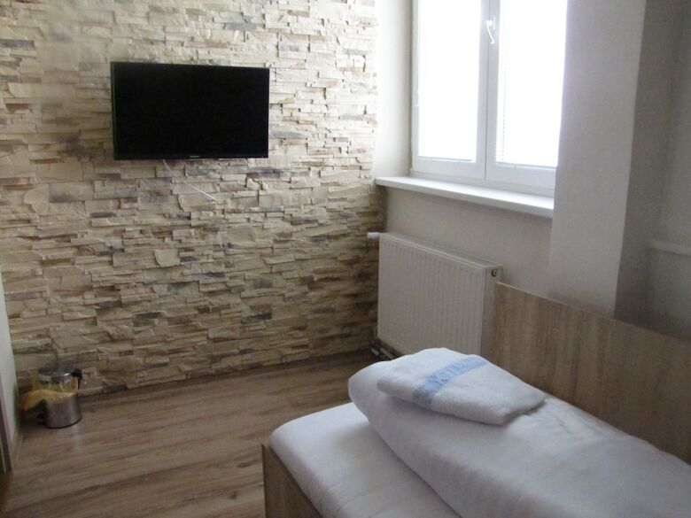 Hotel Hubert Nov� Z�mky